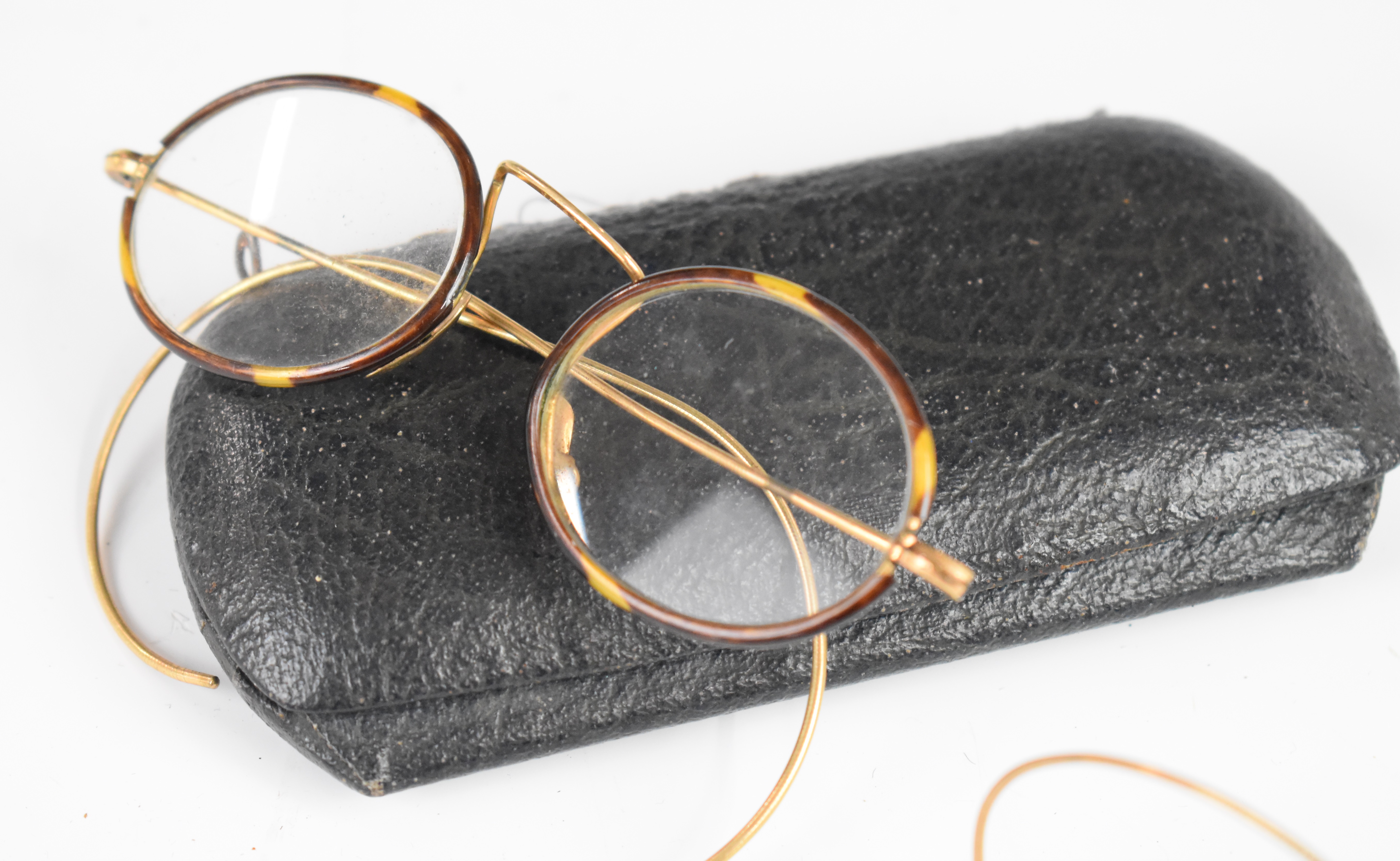 Four pairs of late 19th/ early 20thC vintage gold spectacles together with a Gloucester Co-Operative - Image 4 of 4
