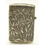 Chinese silver vesta case decorated with bamboo, height 4.5cm, weight 24g