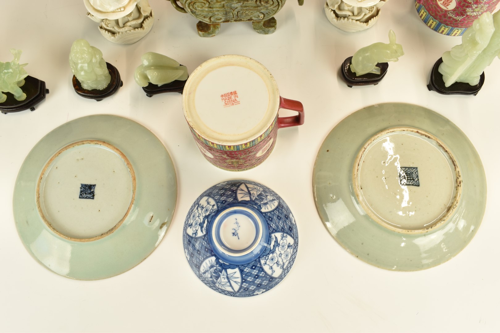 Collection of Chinese ceramics, jadeite / jade, blanc de chine etc, tallest 27cm - Image 4 of 4