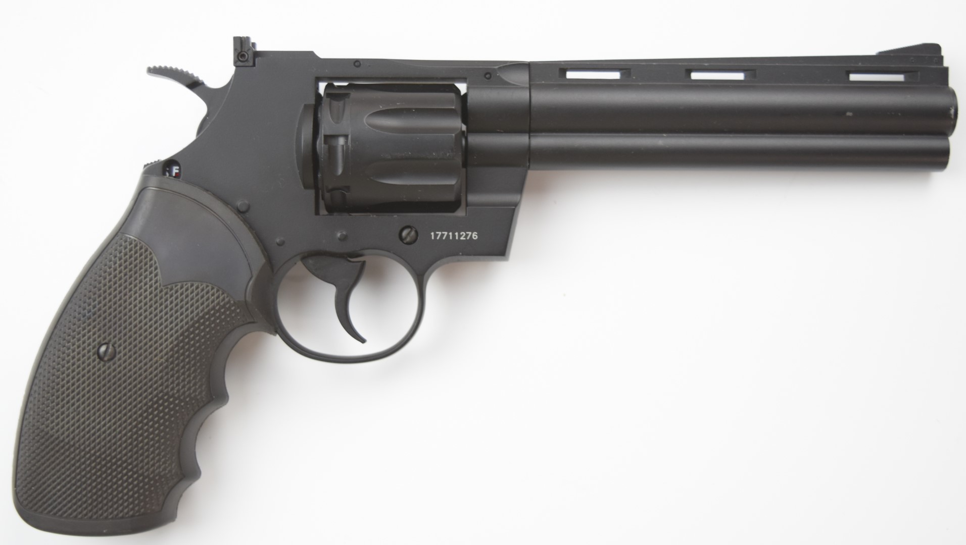 Milbro Model 357 .177 air pistol/ revolver with eight shot cylinder, chequered grips and 6 inch