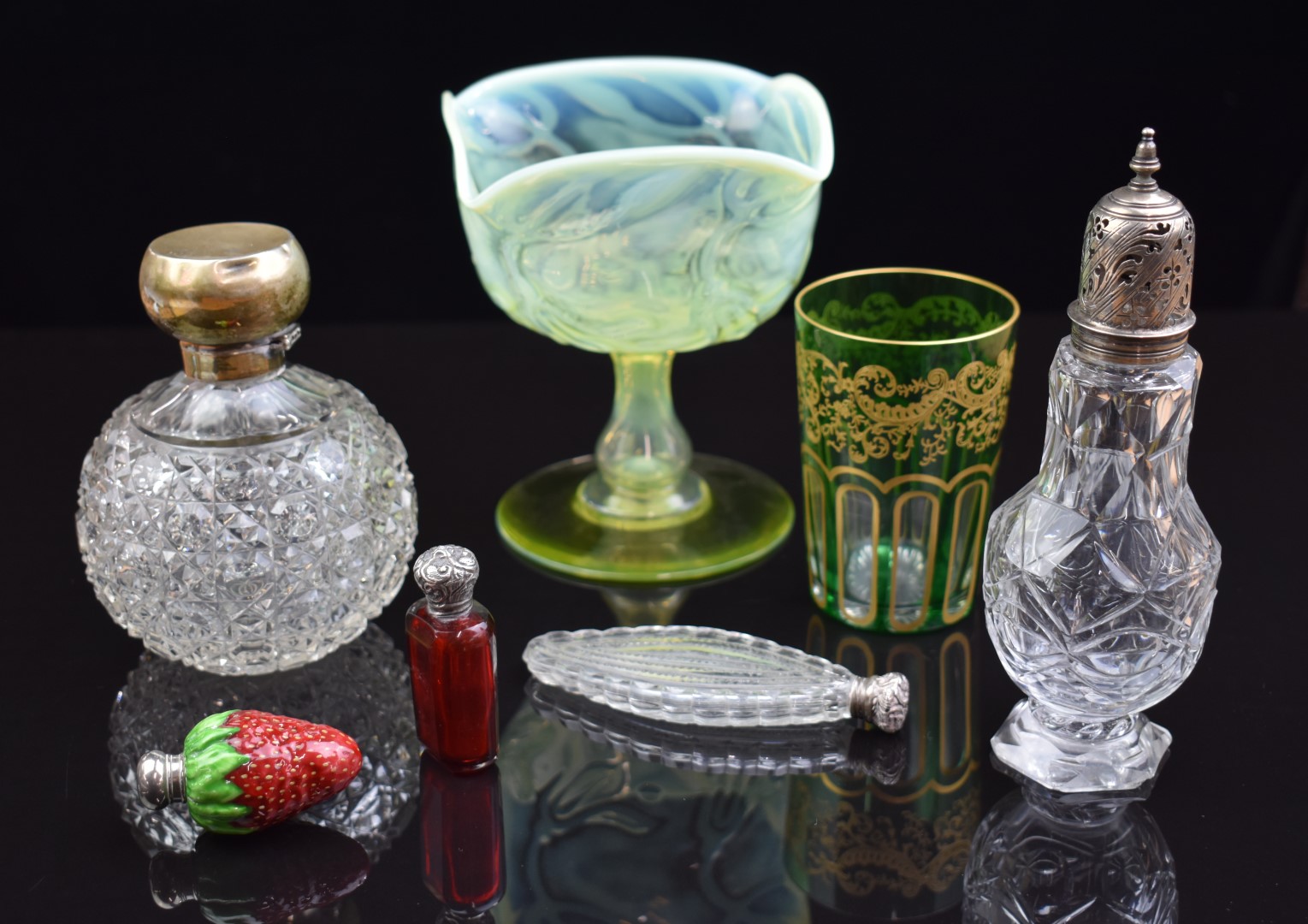 Seven pieces of decorative glassware and ceramics comprising a St Louis flash overlaid beaker with - Image 2 of 3