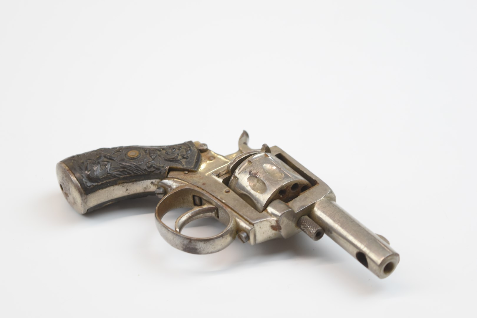 Unnamed ten-shot double action blank firing revolver or starting pistol with relief scenes of - Image 8 of 20