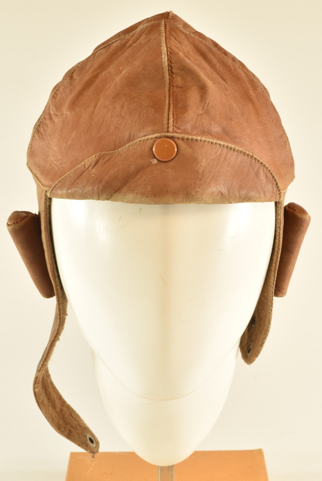 Leather flying helmet, wool lined, with perforated ear sections and protective pads - Image 2 of 6
