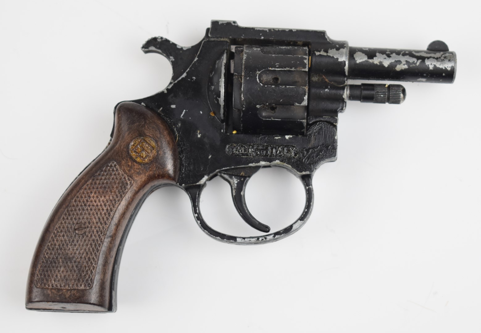 Eight replica or blank firing pistols and revolvers including Luger, StripMatic etc. - Image 9 of 9