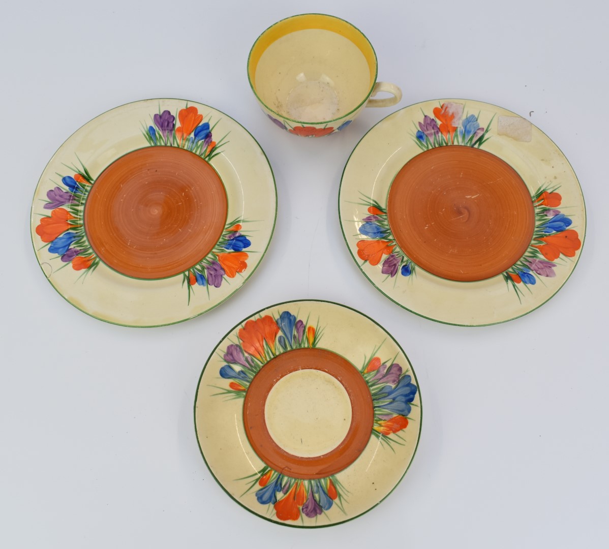 Clarice Cliff for Newport Pottery trio decorated in the Crocus pattern, with additional tea plate, - Image 7 of 8