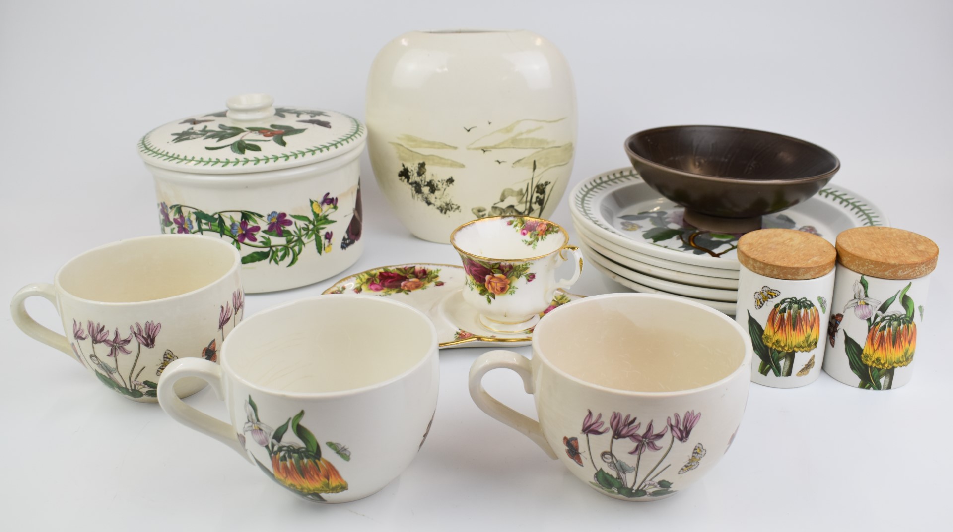 Portmeirion Botanic Garden ware, Copenhagen dish, Royal Albert Old Country Roses tea for one etc