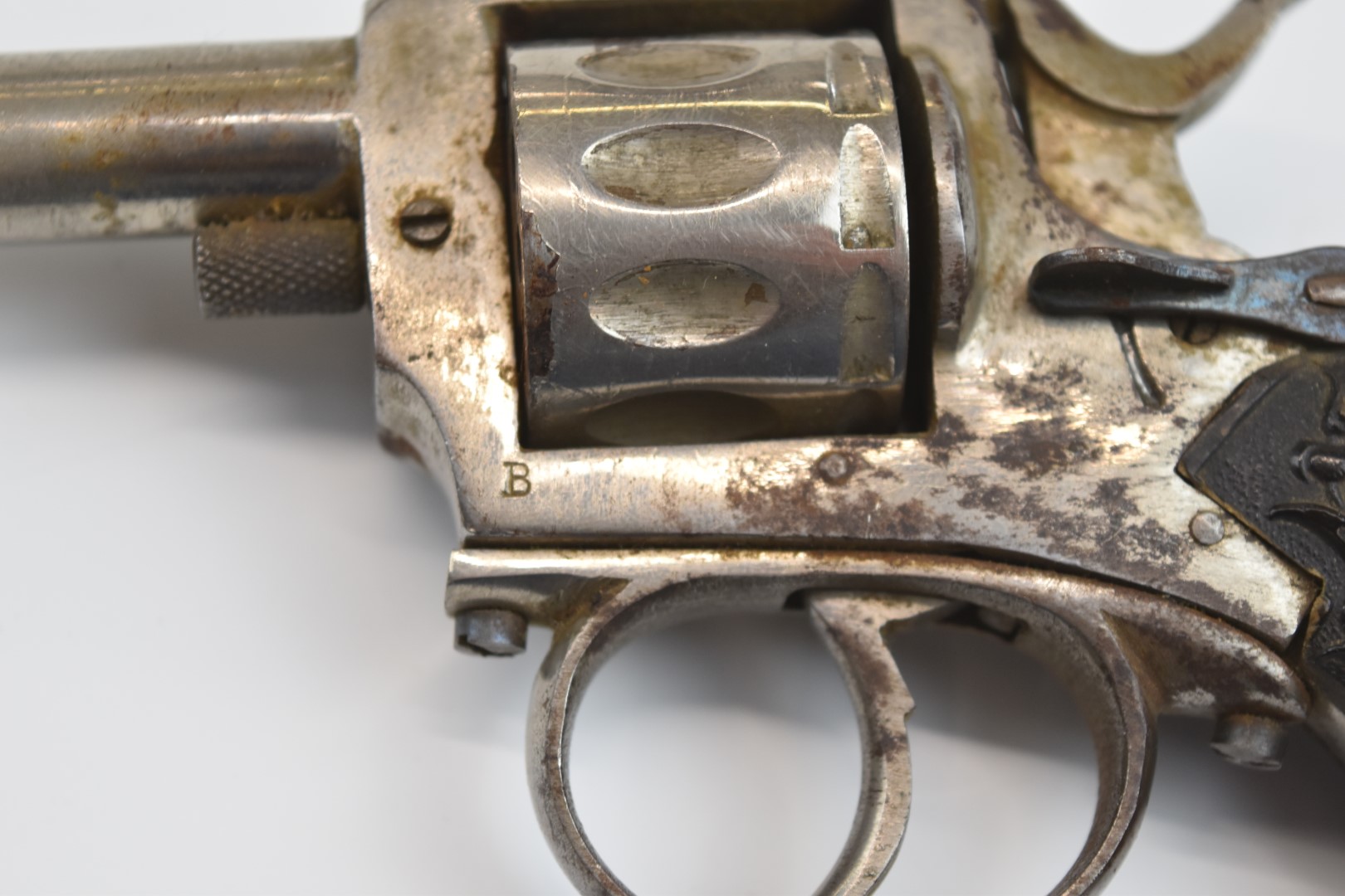 Unnamed ten-shot double action blank firing revolver or starting pistol with relief scenes of - Image 17 of 20