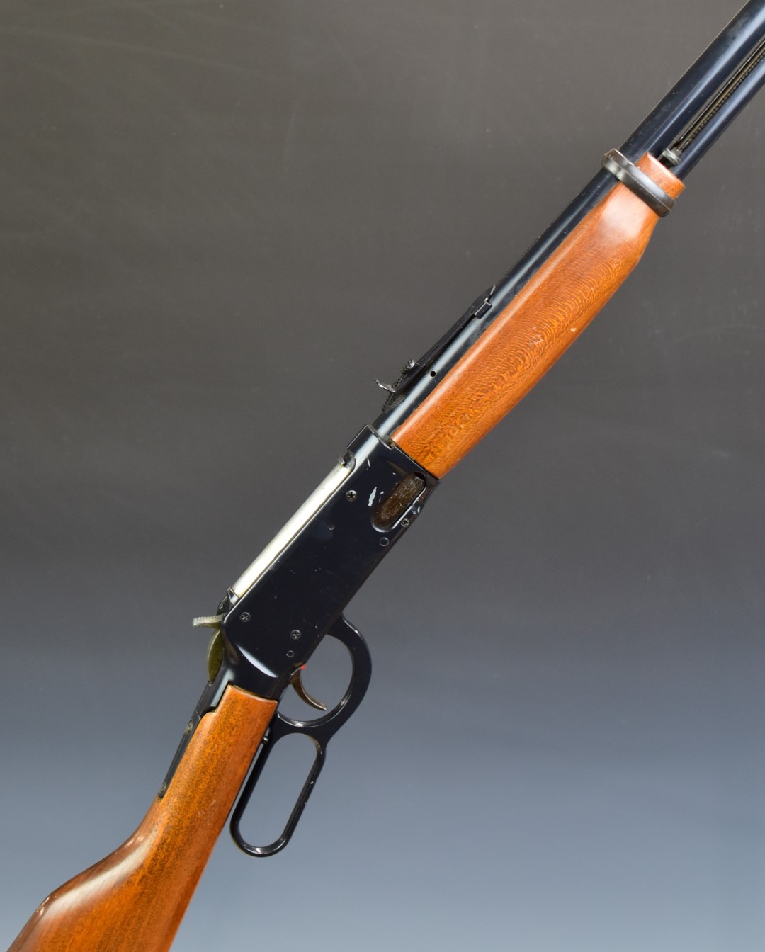 Daisy Model 1894 40 Shot Repeater .177 Winchester style under-lever air rifle with adjustable sights