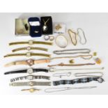 A collection of jewellery including 9ct gold rope twist necklace (2.2g), rolled gold bangle,