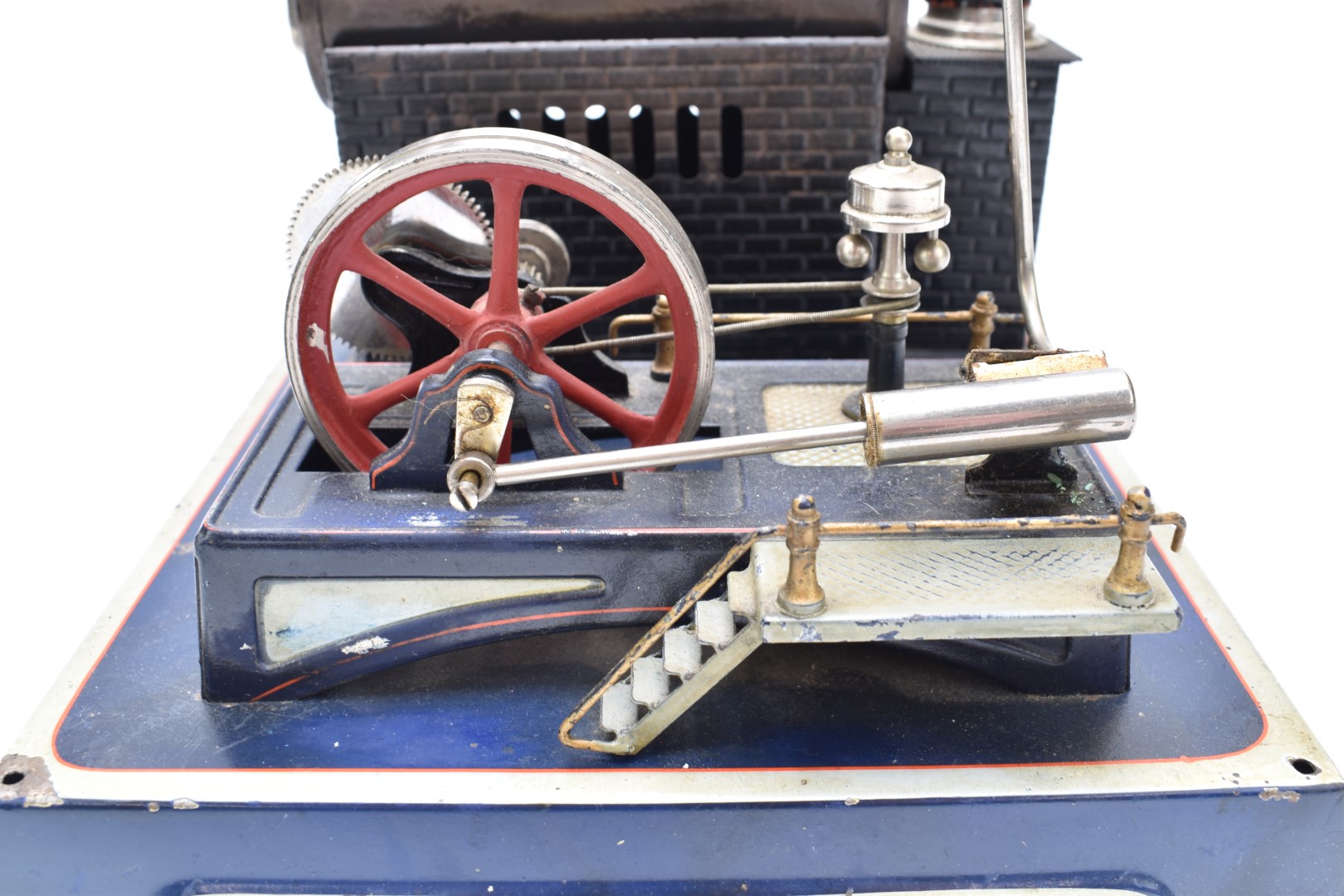 Doll and Cie stationary live steam engine, the boiler with faux brickwork base and chimney, the - Image 5 of 6