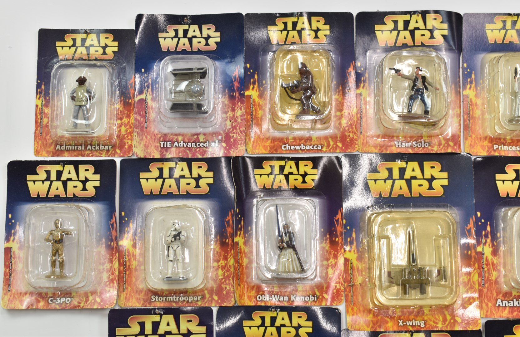 Twenty three Star Wars miniatures by DeAgostini together with a Kenner box set, collectible coins - Image 2 of 10