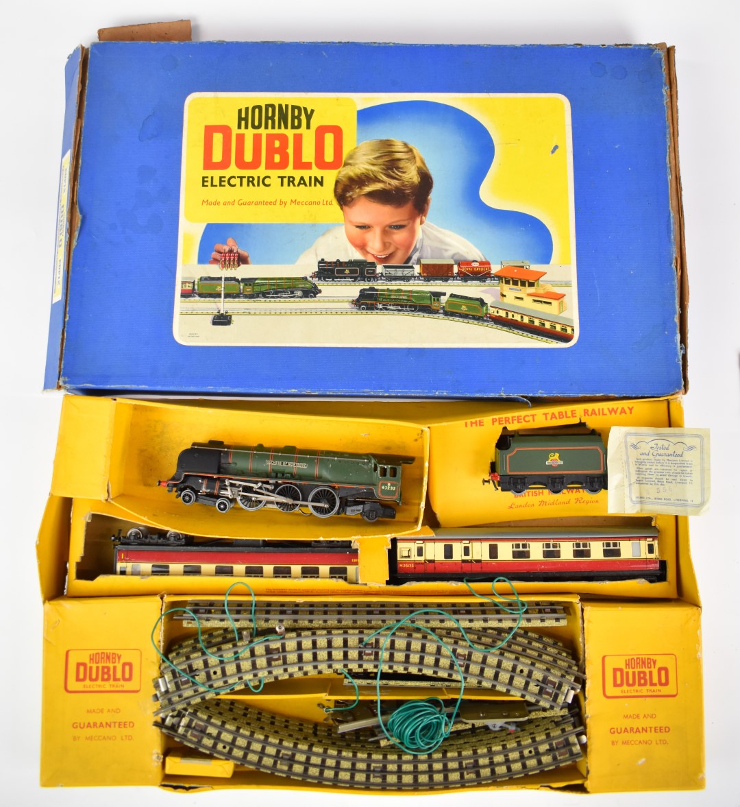 Hornby Dublo 00 gauge model railway EDP12 Passenger Train set with 'Duchess of Montrose' locomotive,