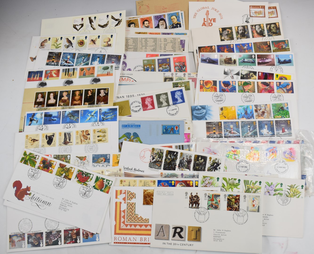 A large GB and world stamp accumulation including first day covers in an album, folders and loose - Image 2 of 10