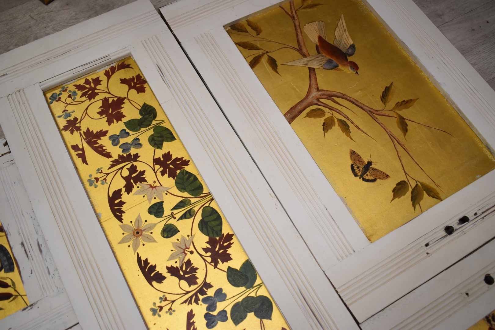 Aesthetic painted wooden panels with gilt, floral and bird decoration, longest 70 x 28cm - Image 5 of 5