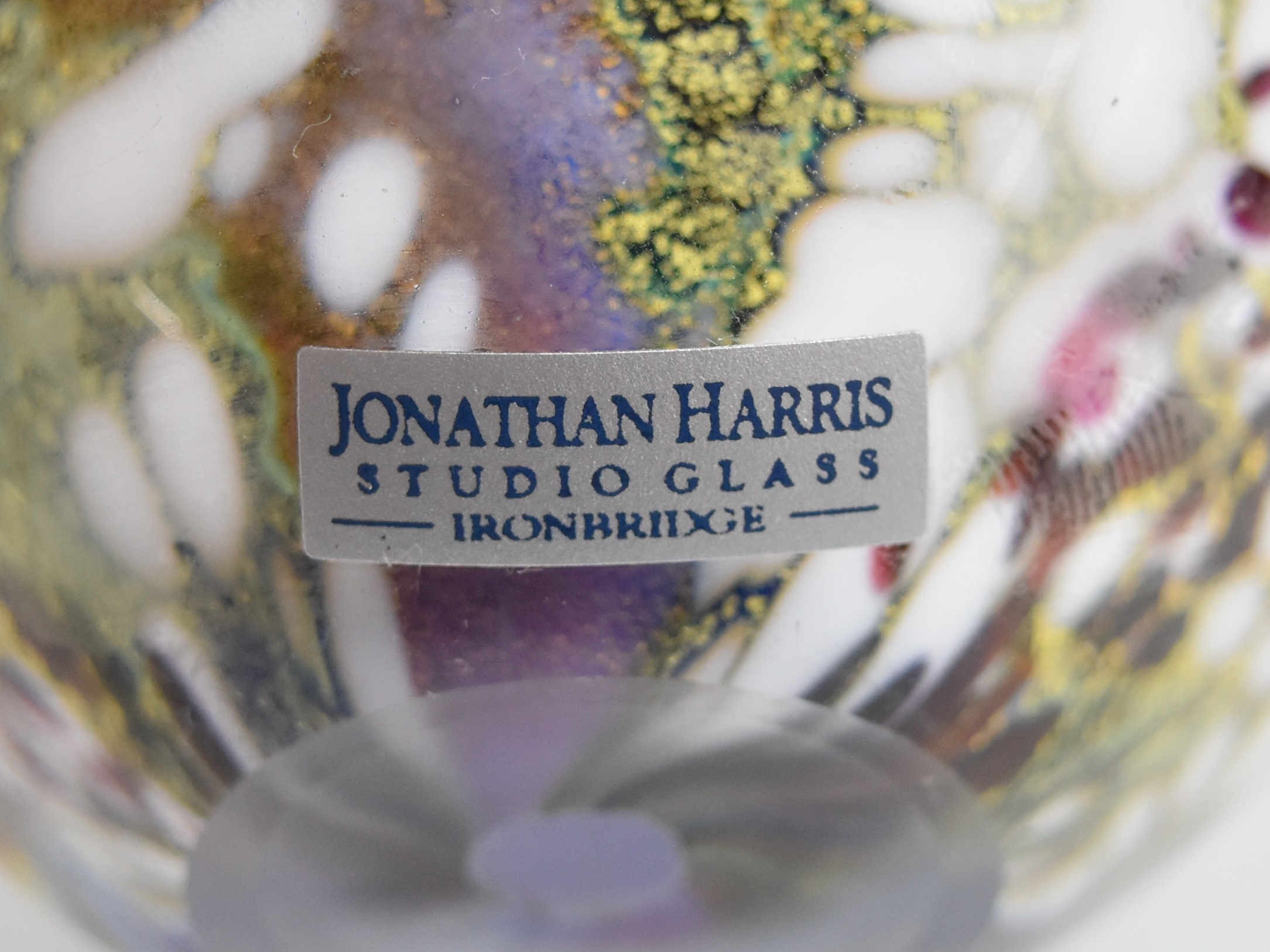 Four studio glass paperweights comprising Isle of White, Jonathan Harris, Andre Zach for Glasform - Bild 6 aus 6
