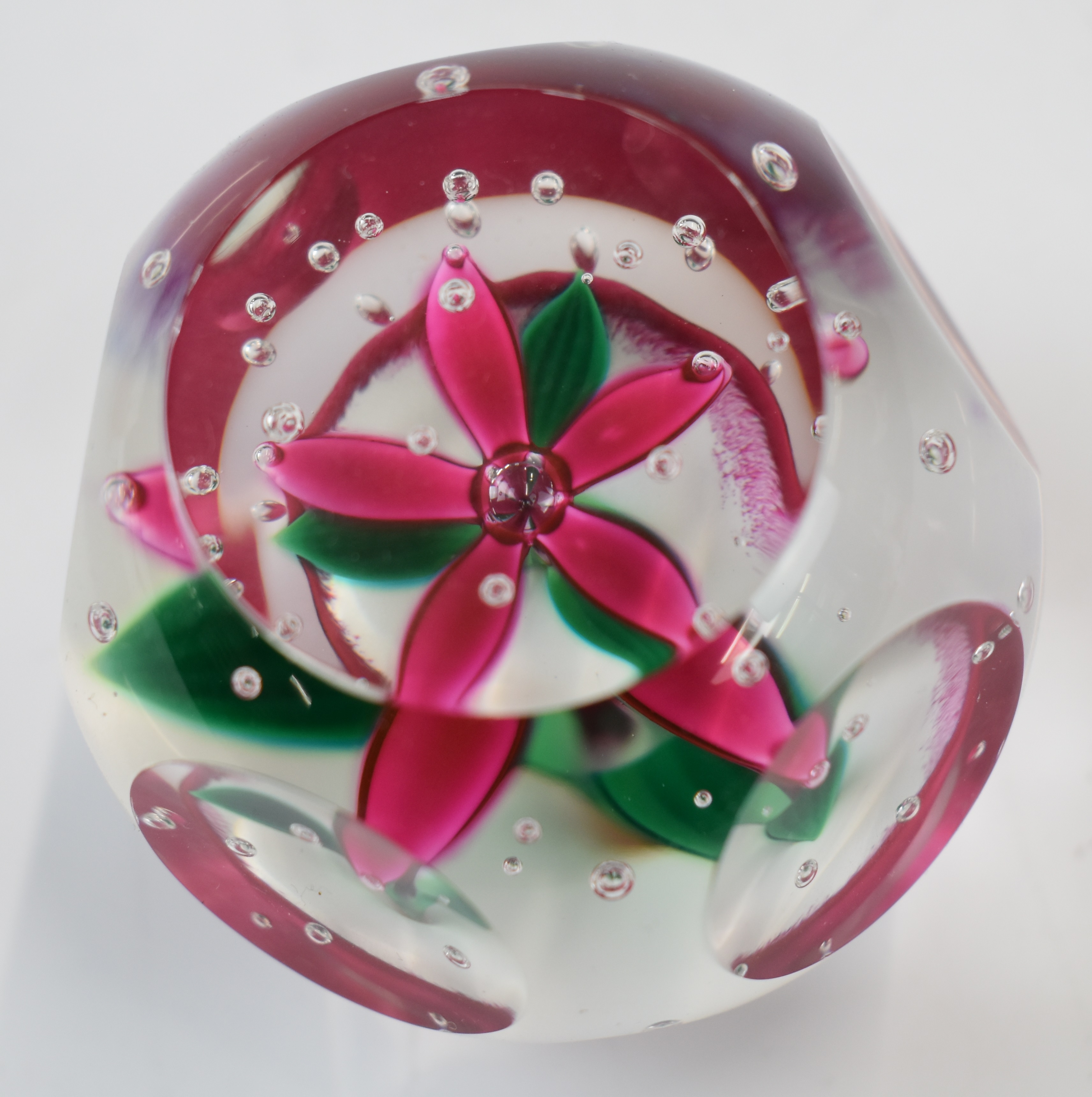 Three Scottish glass paperweights comprising William Manson Paul Ysart Tribute with an adventurine - Image 10 of 13