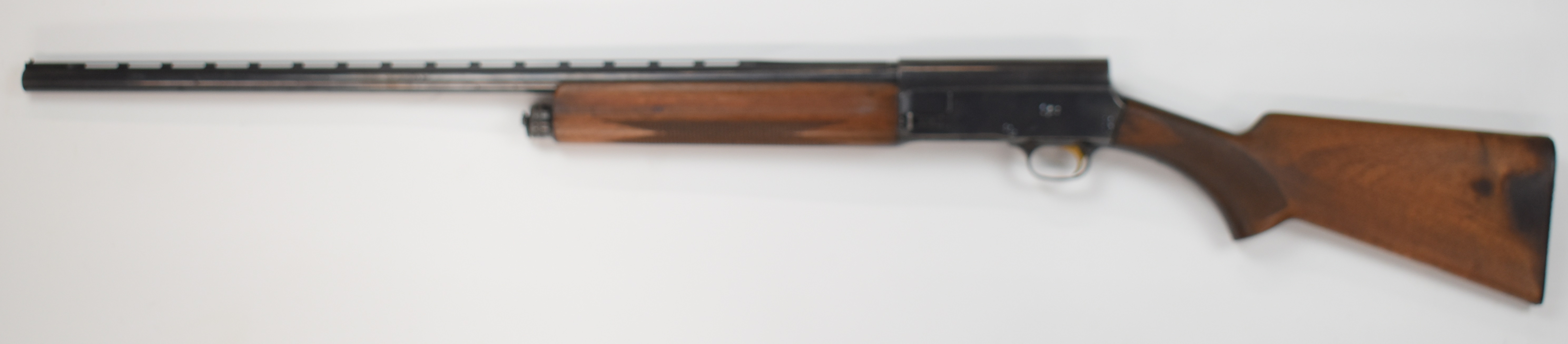 Browning 16 bore 3-shot semi-automatic shotgun with chequered semi-pistol grip and forend and 27 - Image 10 of 18