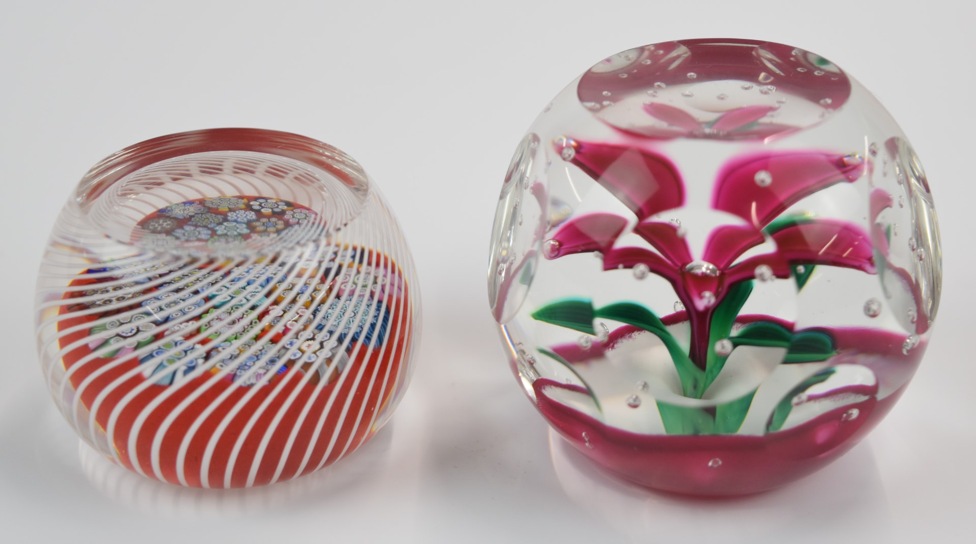 Three Scottish glass paperweights comprising William Manson Paul Ysart Tribute with an adventurine - Image 13 of 13