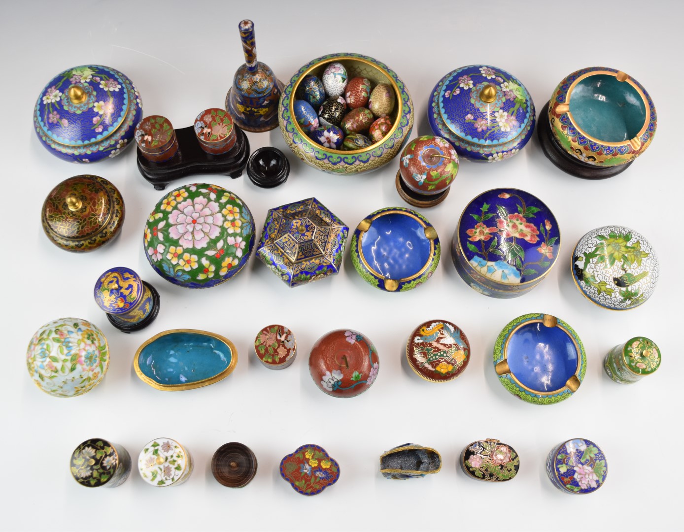 A collection of Chinese cloisonné covered pots, dishes, bell etc, largest diameter 12cm - Image 2 of 2