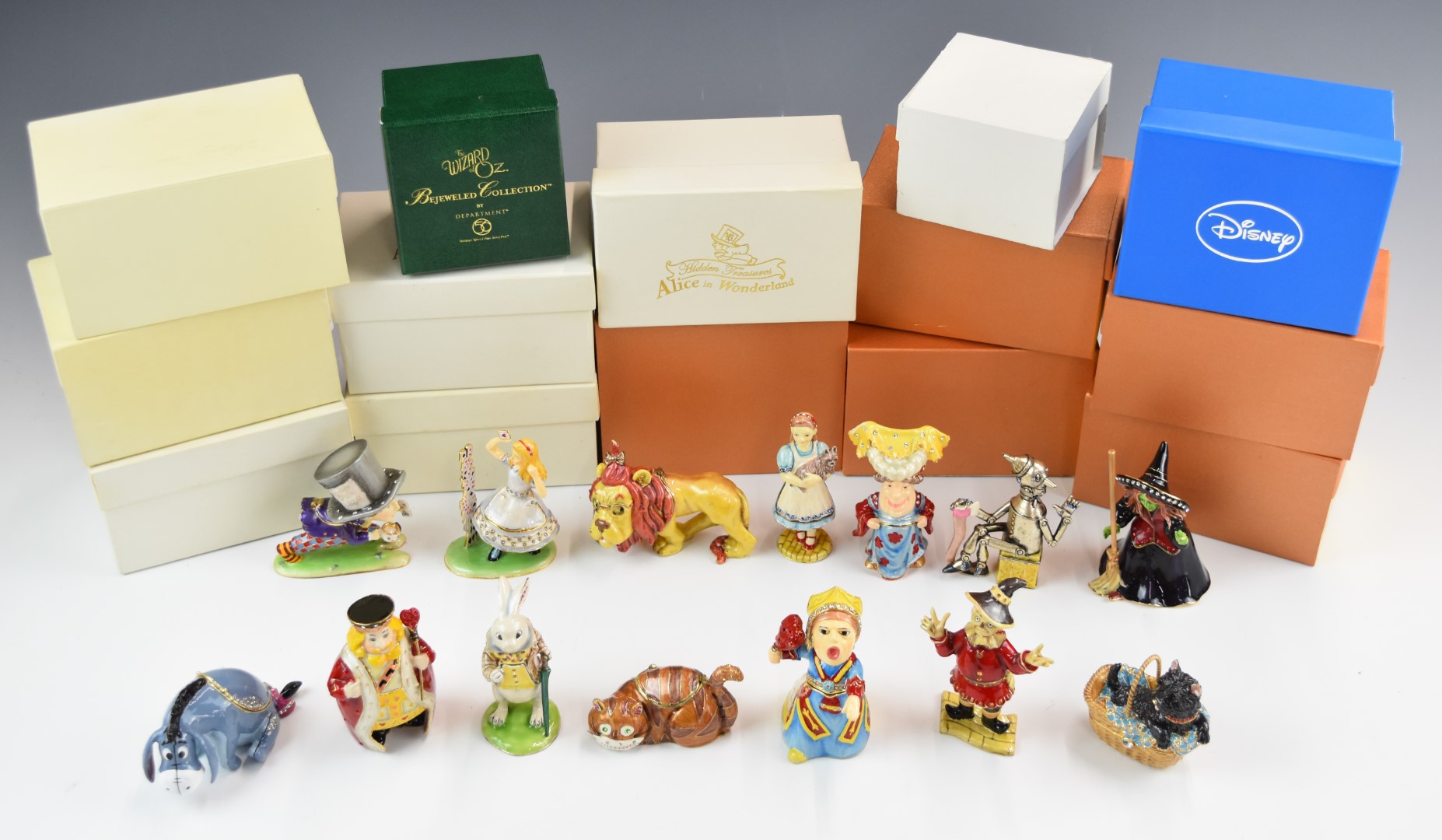 Collection of boxed Hidden Treasures Alice in Wonderland / Wizard of Oz figures - Image 2 of 3