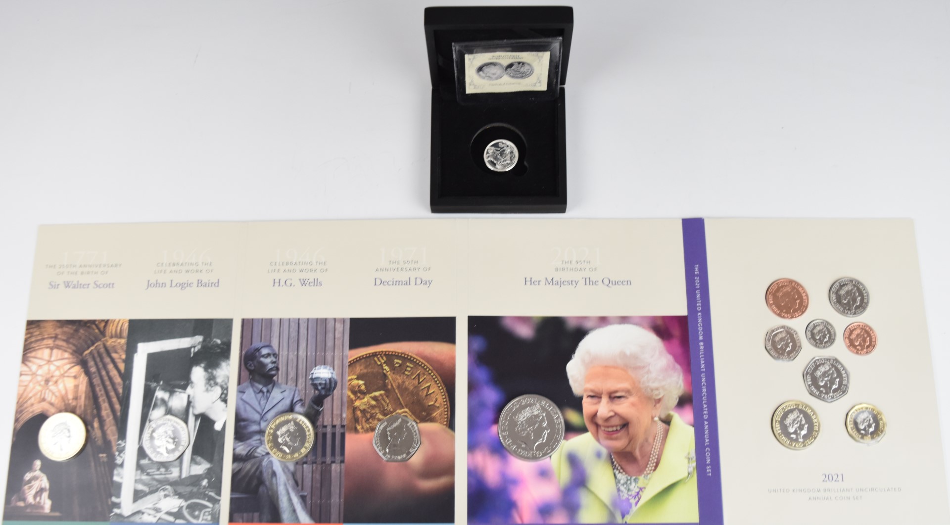 2021 Hattons of London proof silver £5 coin to commemorate Queen Elizabeth II 95th Birthday in