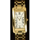 An 18ct gold gentleman's wristwatch with black hands and Roman numerals, cream dial and quartz