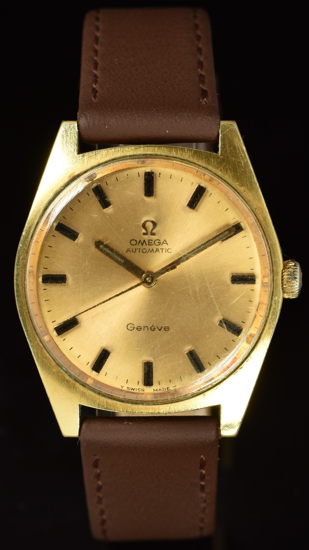 Omega gentleman's automatic wristwatch ref. 165.041 with luminous gold hands, two-tone baton hour