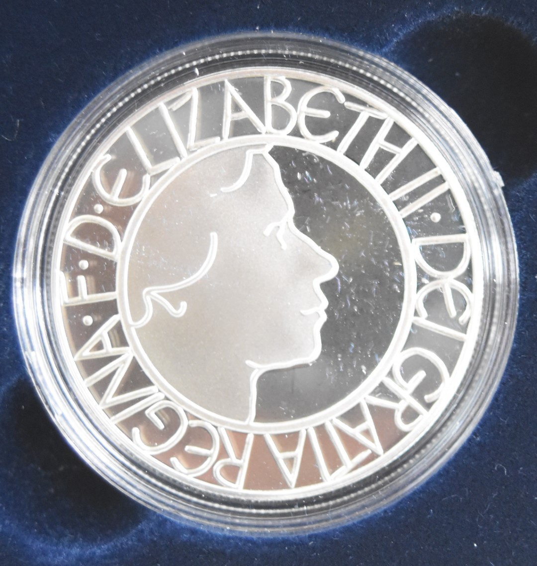 Four Royal Mint silver proof Royal commemorative crowns comprising a Queen Mother Centenary - Image 4 of 5