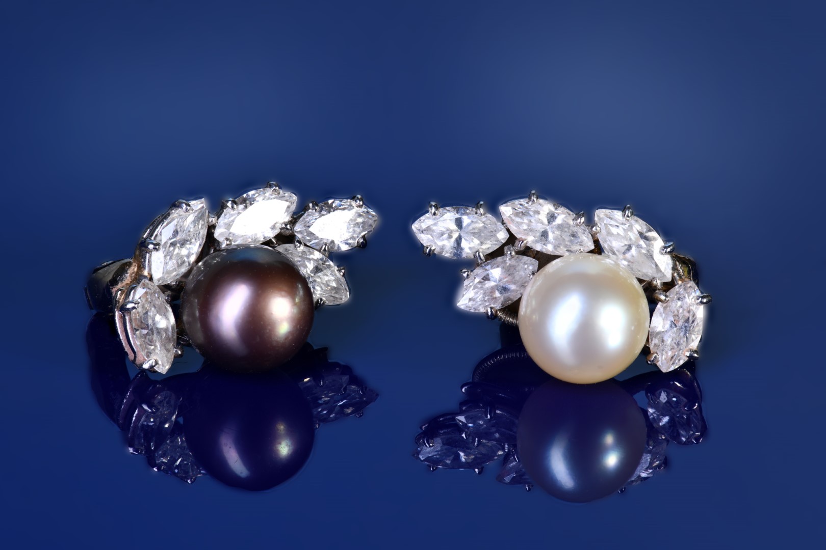 A pair of 1950s Cartier 18ct white gold earrings set with a pearl measuring approximately 8.3mm - Image 2 of 2