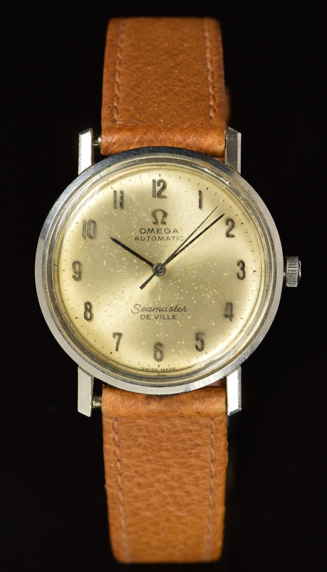 Omega Seamaster De Ville gentleman's automatic wristwatch with black hands, Arabic numerals,