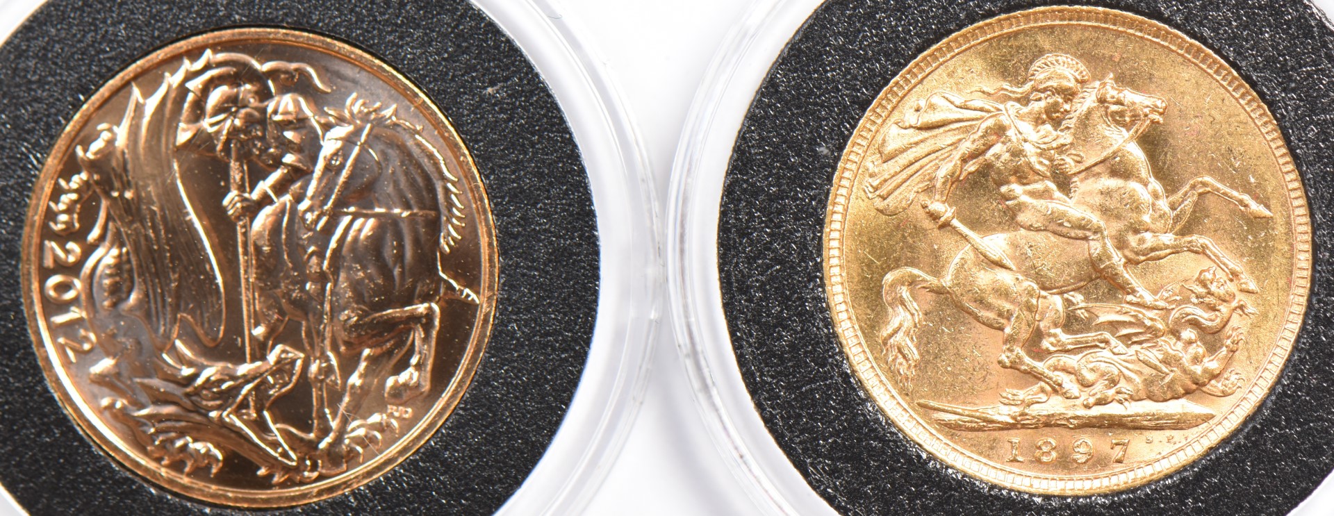 Hattons of London 1897 and 2012 two coin gold sovereign set commemorating the Diamond Jubilees, - Image 3 of 4