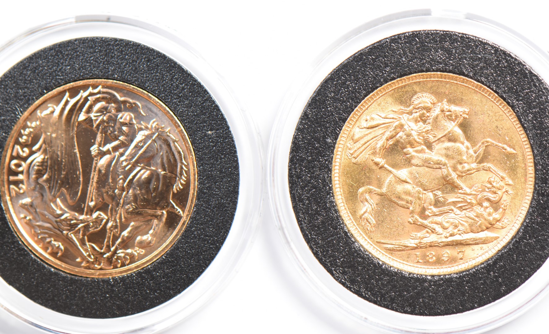 Hattons of London 1897 and 2012 two coin gold sovereign set commemorating the Diamond Jubilees, - Image 2 of 4