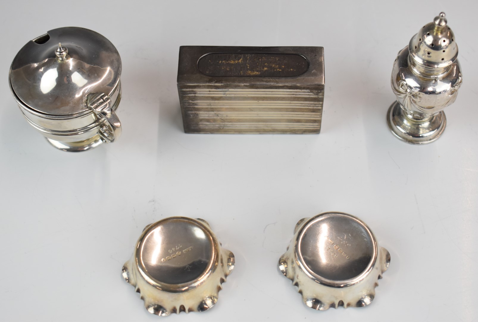 Hallmarked silver items comprising pair of Victorian open salts, Birmingham 1886, maker John - Image 3 of 6