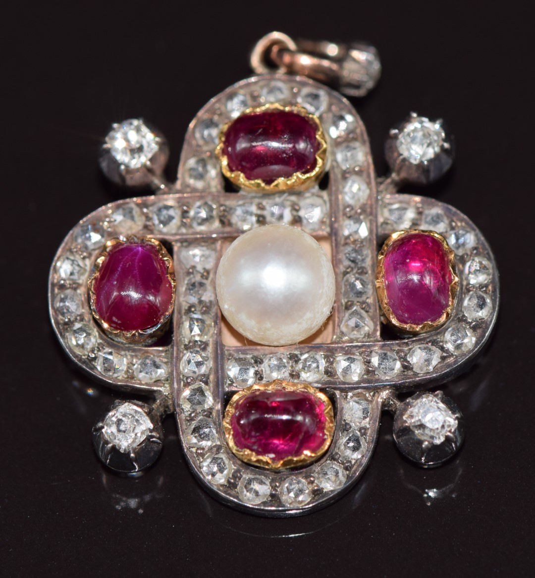 Victorian pendant set with a natural pearl, ruby cabochons, old and rose cut diamonds, 6.9g, 2.5cm