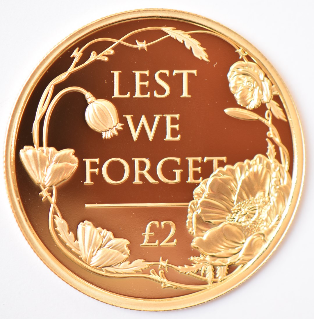 Jubilee Mint 2022 gold proof £2 coin commemorating Remembrance Day, obverse Queen Elizabeth II - Image 2 of 3