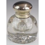 Goldsmiths & Silversmiths Company Ltd Victorian or Edward VII hallmarked silver lidded cut glass