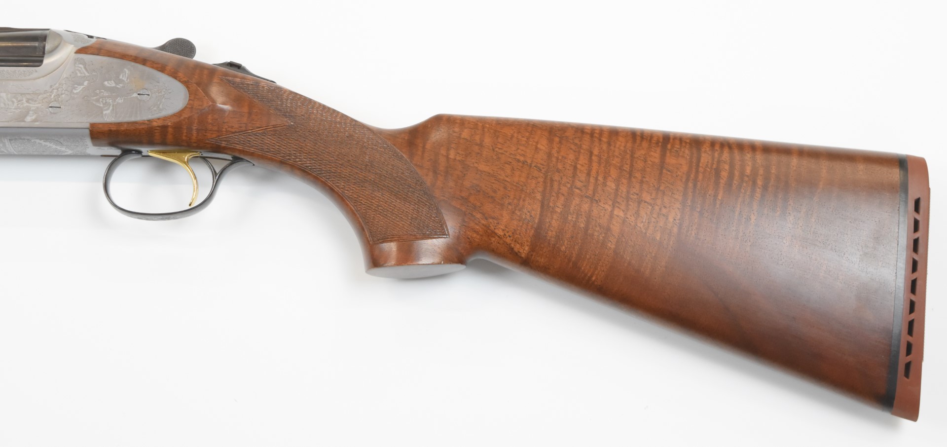 Sabatti 12 bore over under ejector shotgun with engraved scenes of birds to the sidelock plates - Image 8 of 12