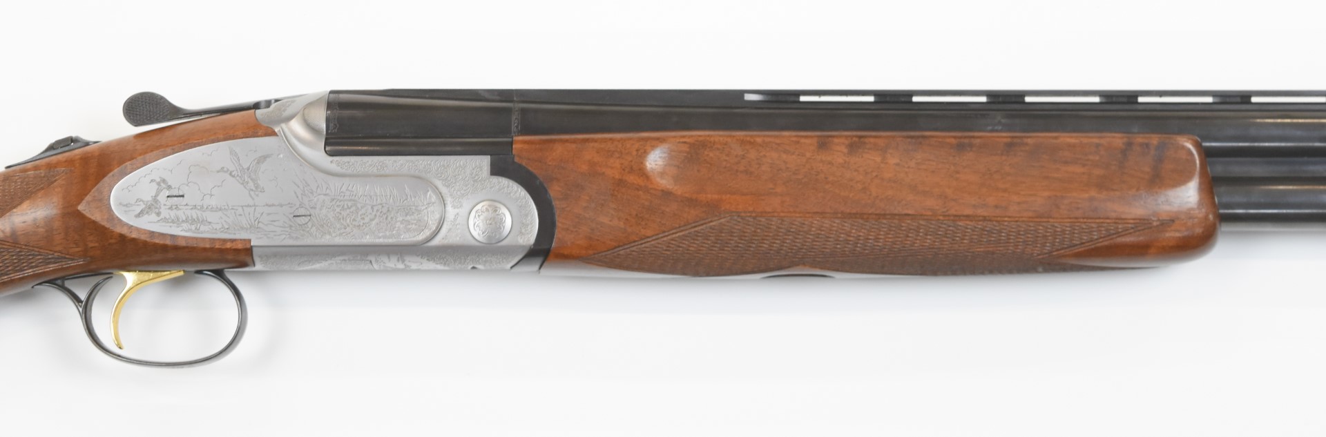 Sabatti 12 bore over under ejector shotgun with engraved scenes of birds to the sidelock plates - Image 4 of 12