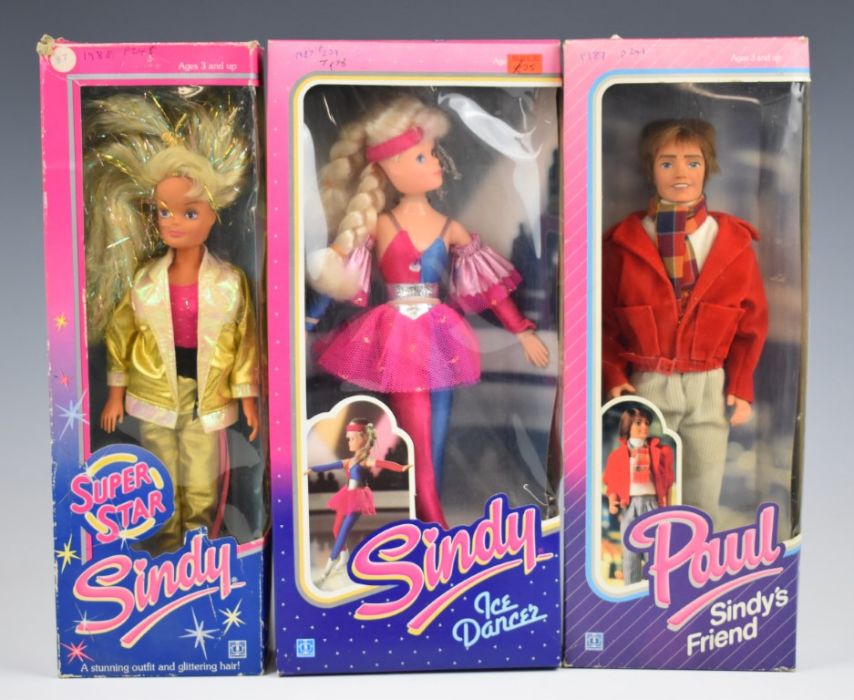 Five Hasbro Sindy dolls dating to the late 1980's comprising Ice Dancer 8080, City Girl Mix 'n' - Image 3 of 3