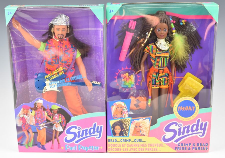 Fourteen Hasbro Sindy dolls mostly dating to the mid 1990's to include Climb & Abseil Sindy 18424, - Image 5 of 8