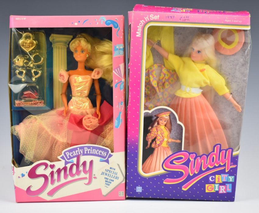 Five Hasbro Sindy dolls dating to the late 1980's comprising Ice Dancer 8080, City Girl Mix 'n' - Image 2 of 3