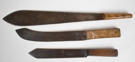 Three vintage machete knives Kitchin 'Snake' Brand, Sheffield with 44.5cm blade, Conservative with