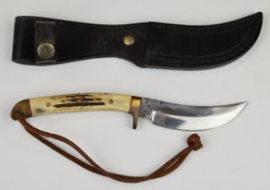 Hunting / skinning knife with horn / bone or similar handle, marked Malcberry 1897 to 10cm curved