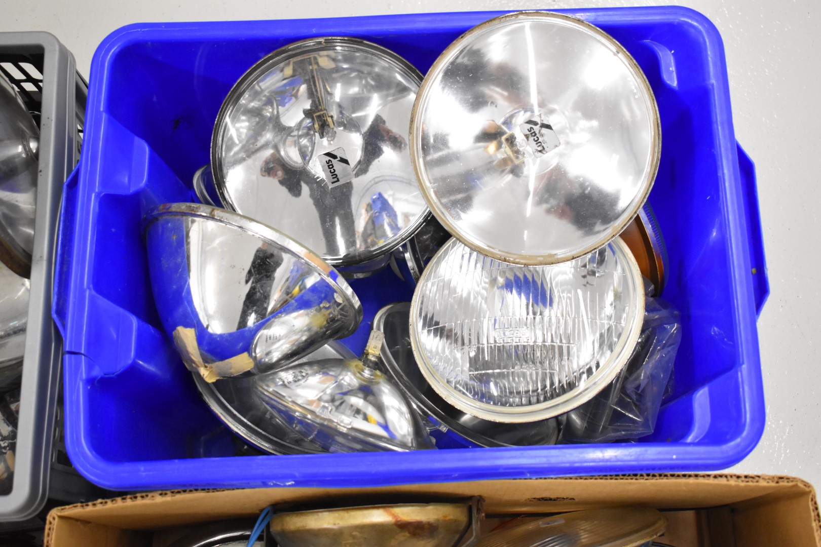 Large collection of Lucas, Hella, Bosch, Lumax and Butlers classic car and similar headlamp, spot - Image 3 of 5