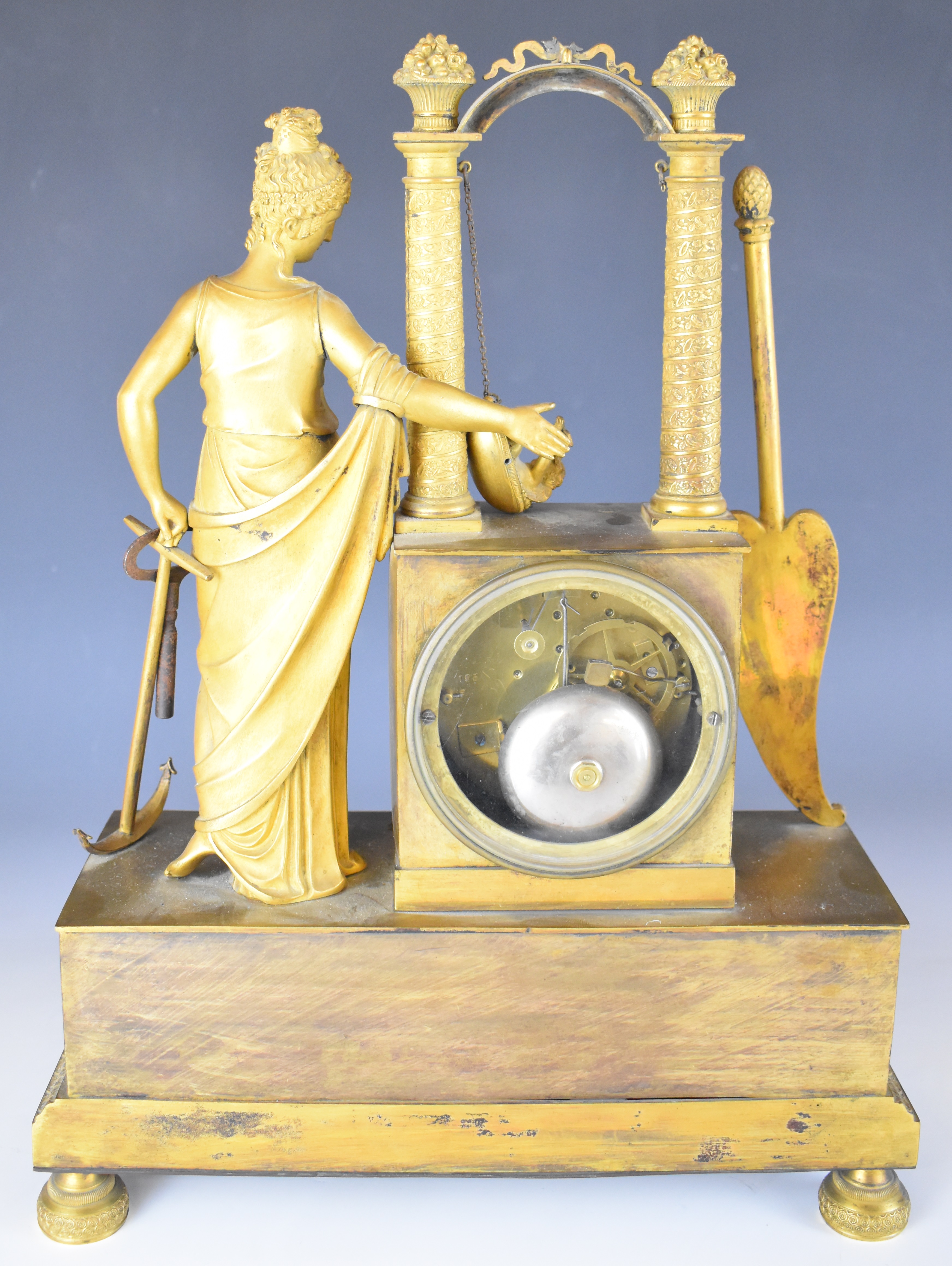 19thC gilt metal figural mantel clock with Cupid hanging beneath a bower, the two train movement - Image 9 of 12