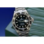 Rolex Oyster Perpetual Date Submariner gentleman's automatic wristwatch ref. 116610 with date