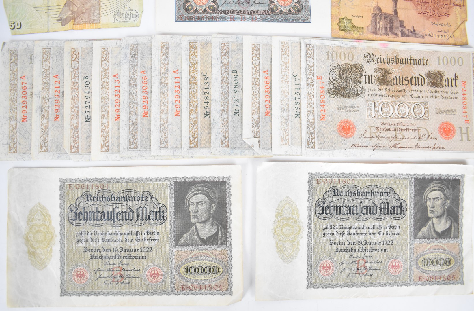 Early 20th century German banknotes including some runs, the longest being nine 100 mark notes dated - Image 2 of 6