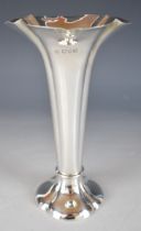 Edward VII Art Nouveau hallmarked silver trumpet vase, London 1910, maker Horace Woodward & Co