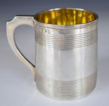 Georgian hallmarked silver mug or tankard with banded decoration and gilt interior, London 1801,