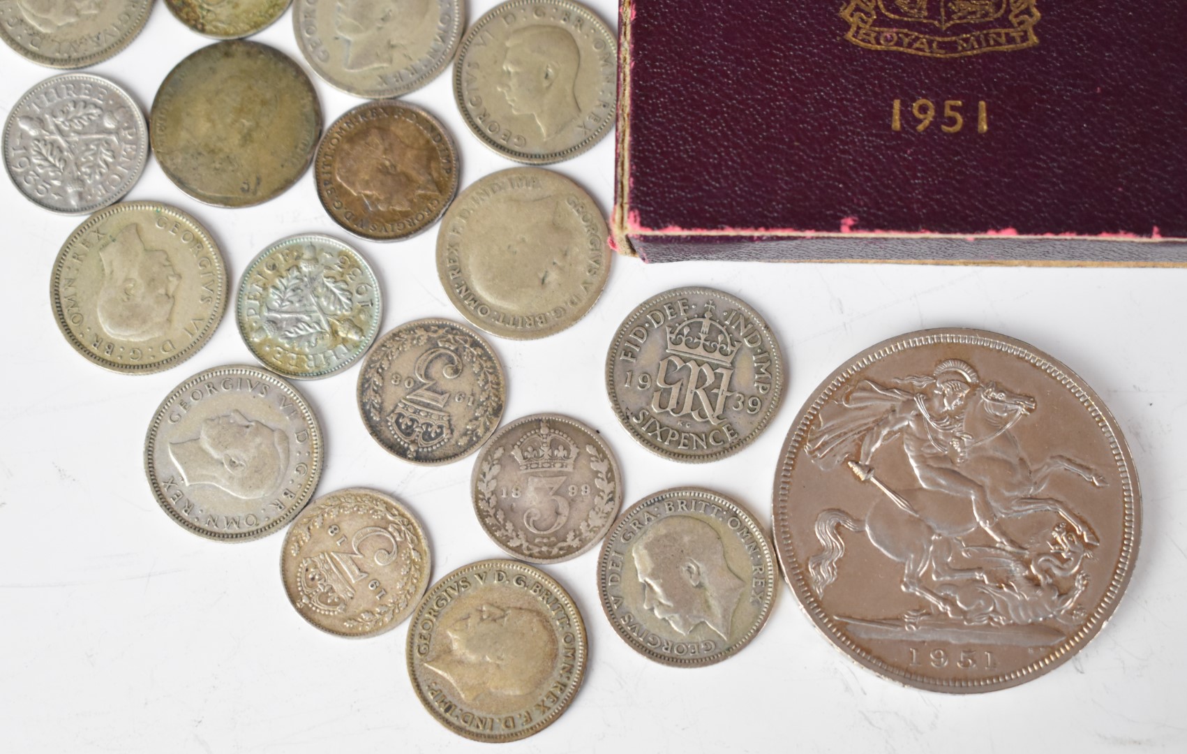 133g Victorian and later pre 1947 coinage, 1951 Festival of Britain crown, John Page £1 and two - Image 4 of 5